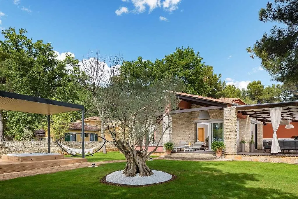 Istrian Villas Plava Laguna Umag 0*,  Croatia